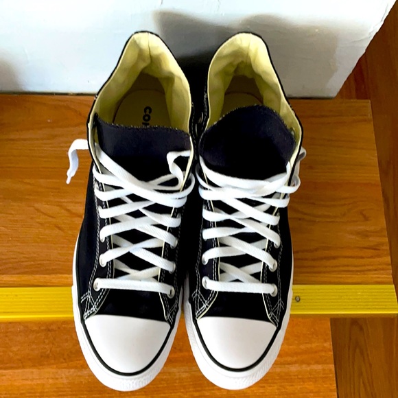 Men’s Converse Black high tops
